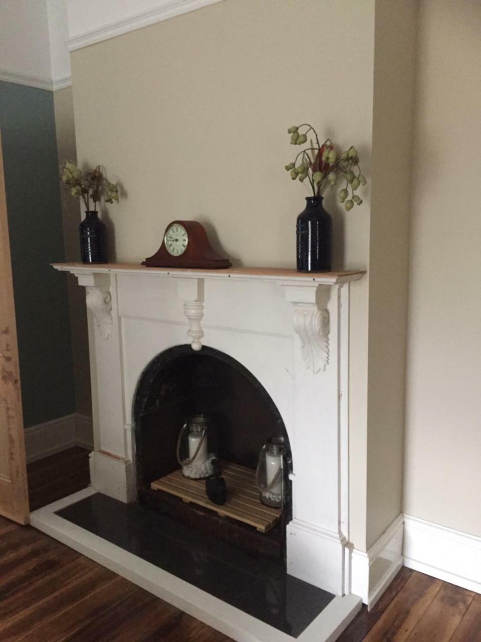 Harrison House Bed & Breakfast Strahan Bagian luar foto